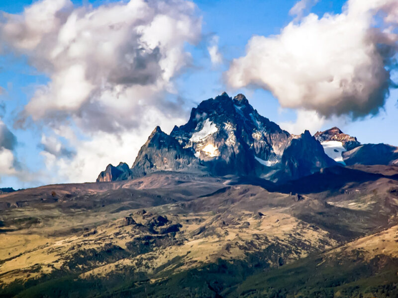mount-kenya-peak-galkey-wikimedia-commons-luxury-trekking